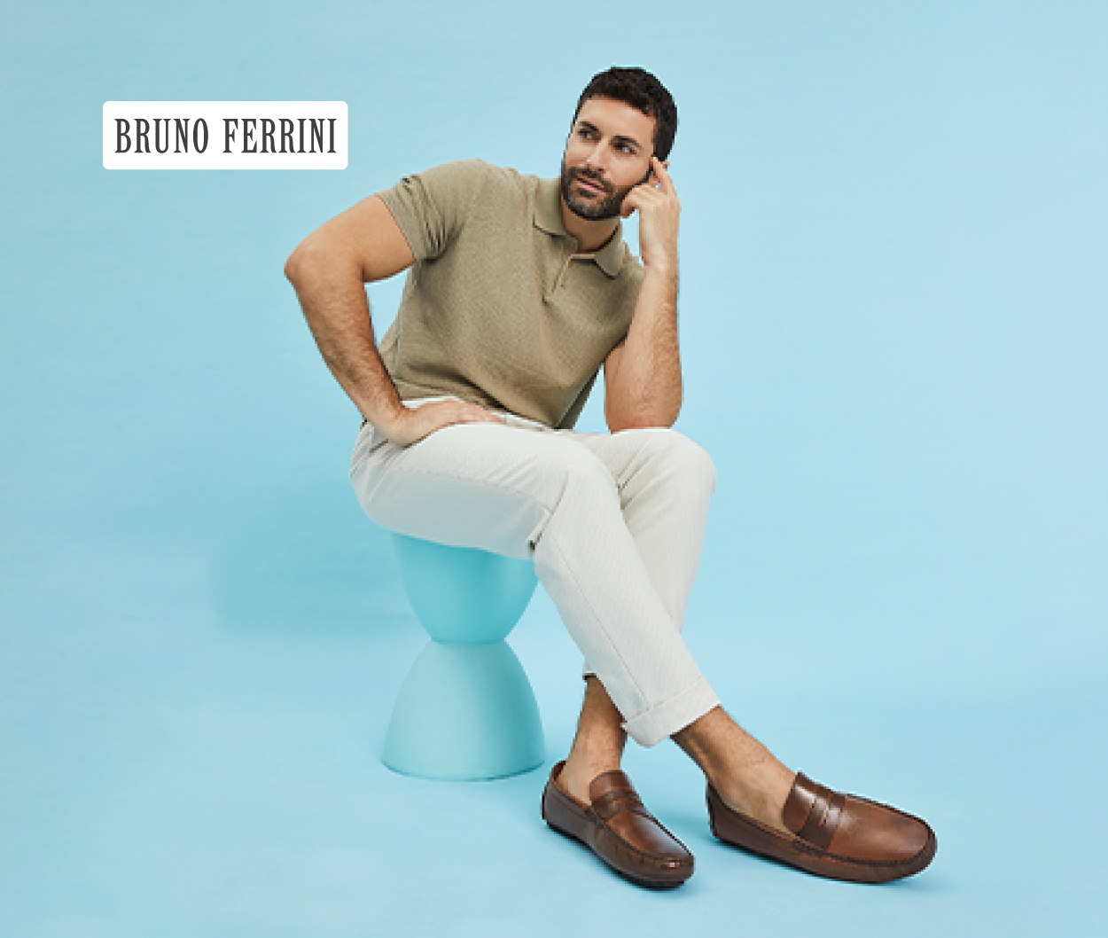 BRUNO-FERRINI-PAPA-CAJA-DETALLE.jpg