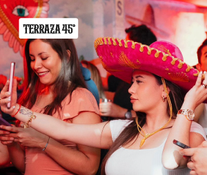 Terraza 45 - Celebra tu cumpleaños en Terraza 45